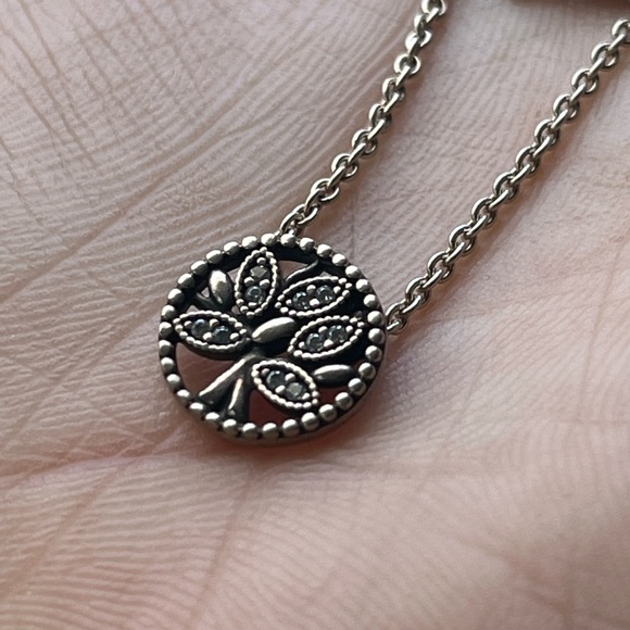 pandora family tree necklace - Picture 2 of 5